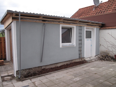 Garage: Dach und Putz
